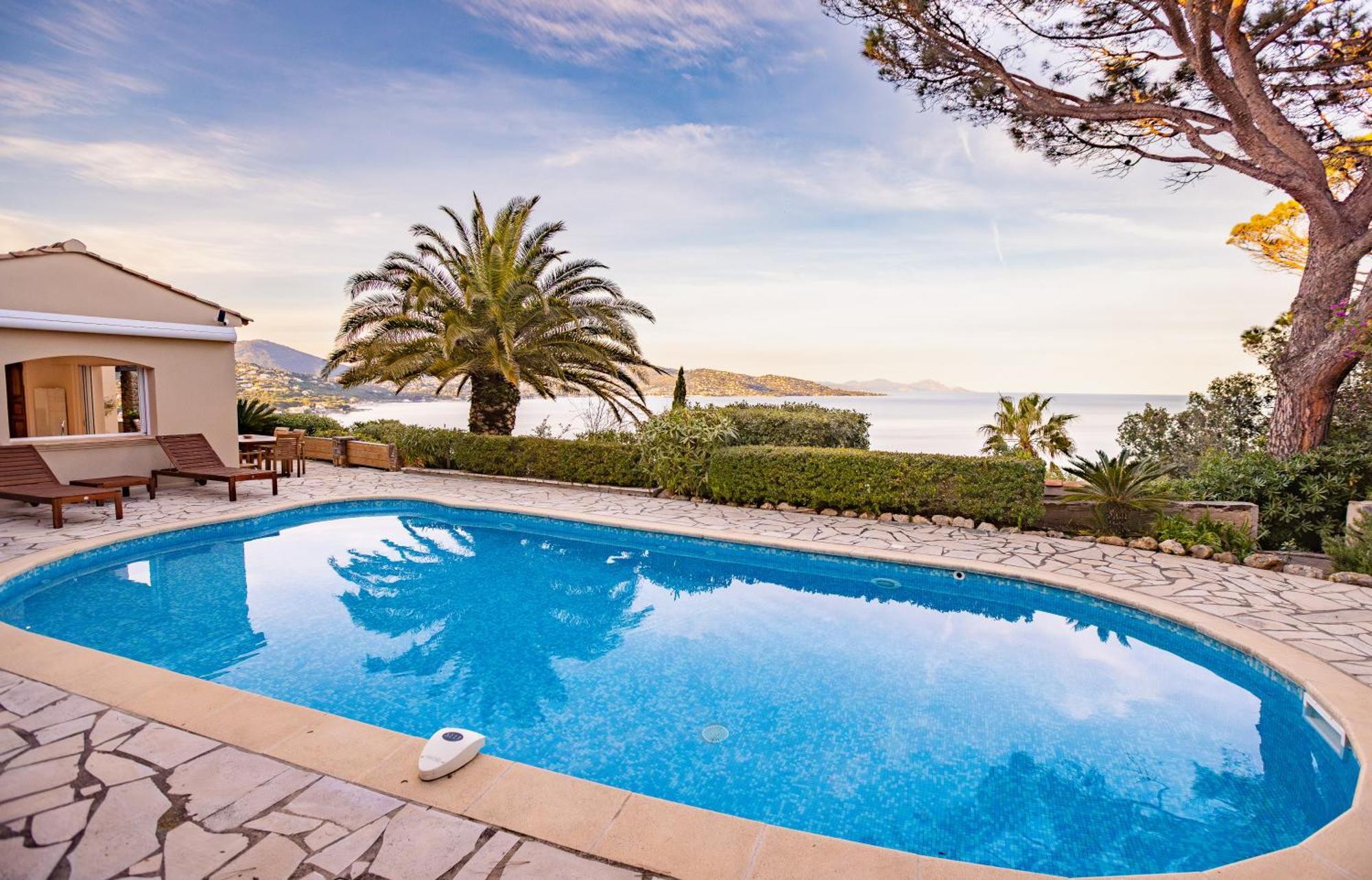 Luxueuse Villa, Incroyable Vue Mer, Piscine Villa Sainte-Maxime